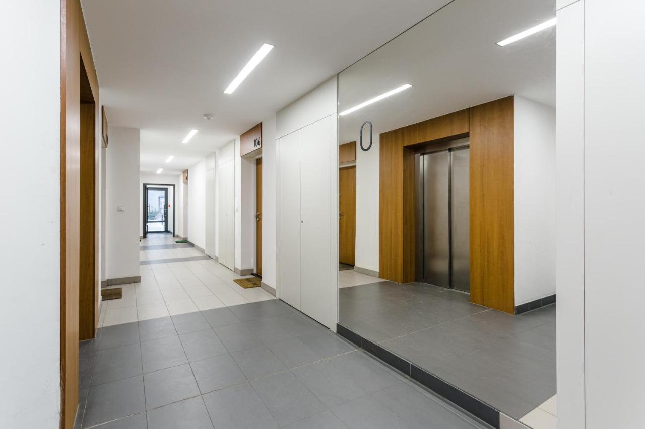 Warsaw City Travel Apartments Exterior photo